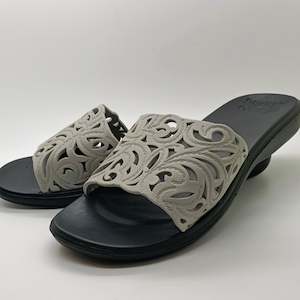 Clothing: Monobo Sandals