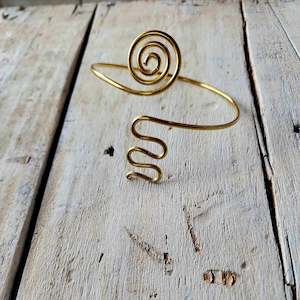 Clothing: Spiral Arm Cuff