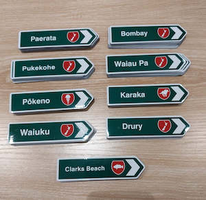 Gift: NZ Green Road Sign Magnet - Pukekohe Area