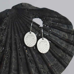 Gift: Little Taonga Paua Pendant Earrings