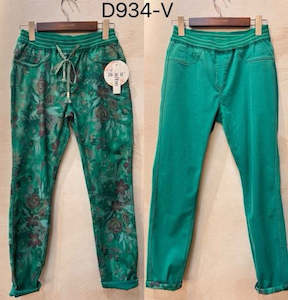 Clothing: Zac & Zoe Reversible Jeans Laila Elastic Waist Green