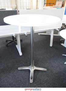 PR5479 - Silver Strata High Table