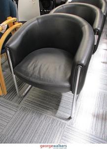 Second hand furniture: PR5501 - Black  Tub Chair