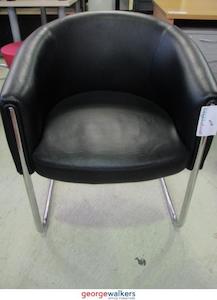 Second hand furniture: PR5502 - Black  Tub Chair