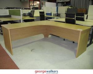 Second hand furniture: PR5284 - Tawa  Workstation