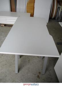 Second hand furniture: PR4880 - White Straight Desk