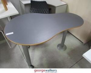 PR3484 - Blue Meeting Table