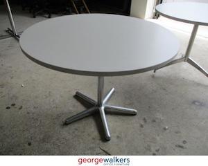 PR5531 - Grey  Round Table