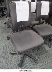 PR5513 - Grey Formway Office Chair