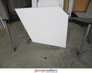 Second hand furniture: PR3600 - White Europlan Flip Table