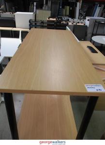 PR5596 - Tawa  Table