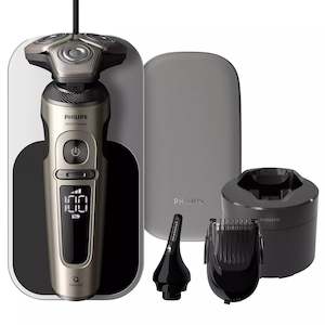 Philips Wet & dry electric shaver, Series 9000 SP9883/35