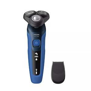 Philips Shaver series 5000 Wet and dry electric shaver S5466/17