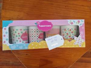 Tupperware: Flower Cup Set