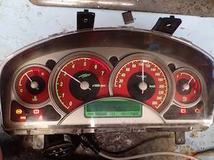 Repair Instrument Clusters Dash Boards Repairs: Holden Commodore instrument cluster repair service - VY VZ 2002-2007