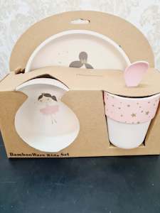 Baby Clothing 1: Bamboo Dinnerware