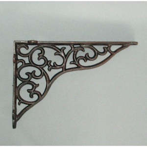 Gift: Ornate Shelf Brackets