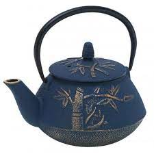 CAST IRON TEA POT - BAMBOO