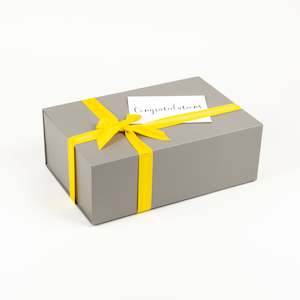 Gift: A6 Cards and Swing Tags-RAY WHITE