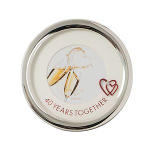 40th Anniversary Photo Frame (Round) – Giftware & Engravers