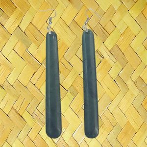 Gift: NZ Greenstone / Pounamu Drop Earrings (9.7cm Long) – Giftware & Engravers