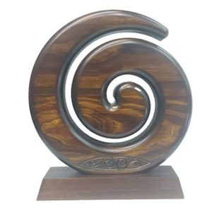 Carved NZ Pine Koru on Base (Large) – Giftware & Engravers