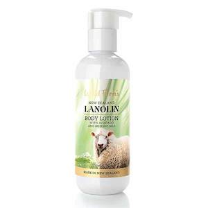 Gift: Lanolin Body Lotion 230ml – Giftware & Engravers