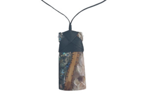 NZ Resin Toki Pendant (Paua, Mussel Shells & Recycled Rimu) – Giftware & Engravers