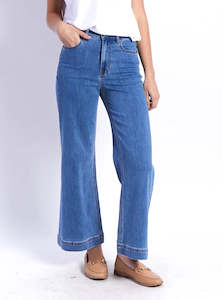 Womenswear: Hunter Jeans - Blue Wash