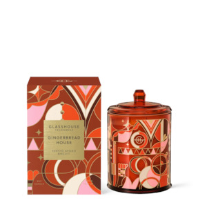 Womenswear: 380g Candle - Christmas - Gingerbread House