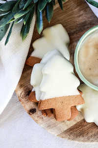 Internet only: Xmas Gingerbread White Choc Topped Tree