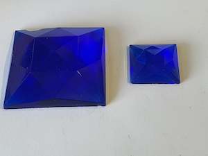 Department store: Square Dark Blue Faceted Jewels T