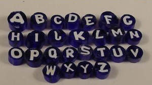 Department store: Cobalt Blue & White Medium Letters (Assorted) O (7/8mm)