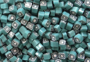 Aqua & White Squares O (4/5mm)