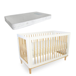 Store-based retail: Babyhood Riya 5 in 1 Cot Bundle