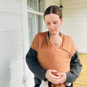 Store-based retail: Ohbubs Baby Wrap - Chestnut