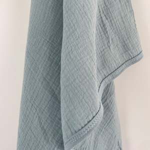 Store-based retail: Ohbubs Cotton Blanket - Stirling Blue