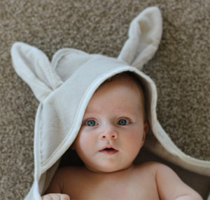 Petite Bath - Bunny Hooded Towel and Washcloth Set