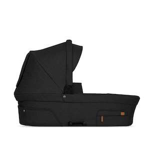 Store-based retail: Mutsy Nio Carrycot - North Black