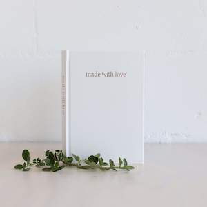 Made with love - Pregnancy Journal