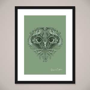 Clothing: Nature Owl Wall Art