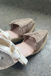 Estilo Emporio El Cordon Wedge - Taupe