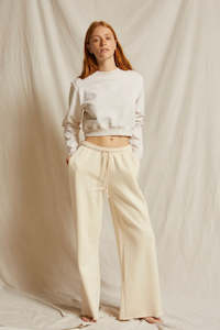 Perfect White Tee Hailey Wide Leg Fleece Pant - Sugar