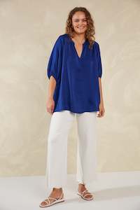 Size 18 Plus: Portofino Relaxed Top / Lago / One Size