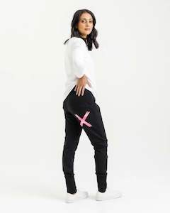 Home Lee: Apartment Pants / Winter / Black with Irregular Pink