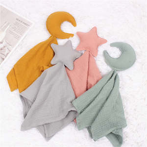 Baby wear: Star and Moon Soothing Cotton Cuddly