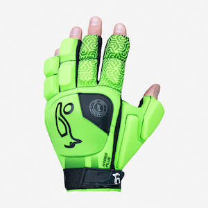 Sporting equipment: Hydra Plus Glove