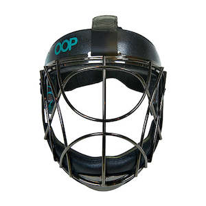 Sporting equipment: Faceoff Face Mask Youth