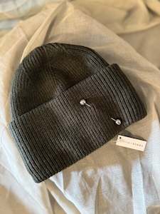 Accessories: S&G Beanie