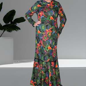 N Z Made: Freddy Allen 70's Gown Size 14